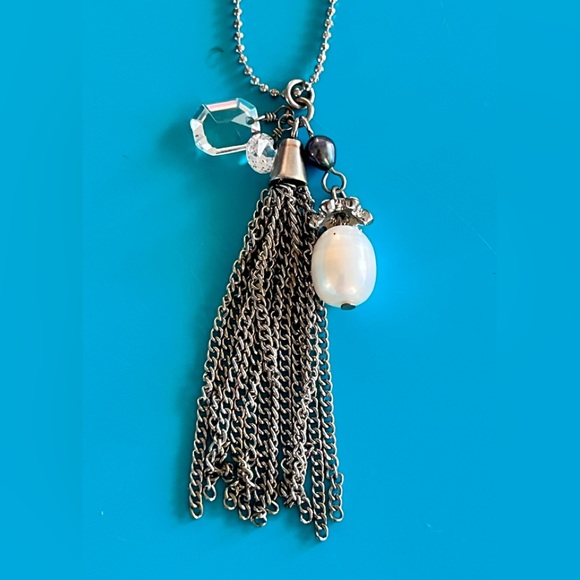 Banana Republic Jewelry - Banana Republic Sparkling Silver Necklace with Tassels